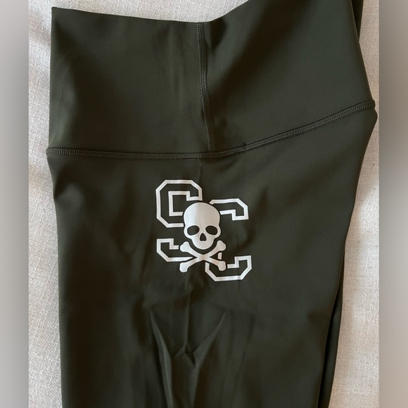 Soul Cycle c Lululemon Wunder Under tight 25” - Picture 4 of 5